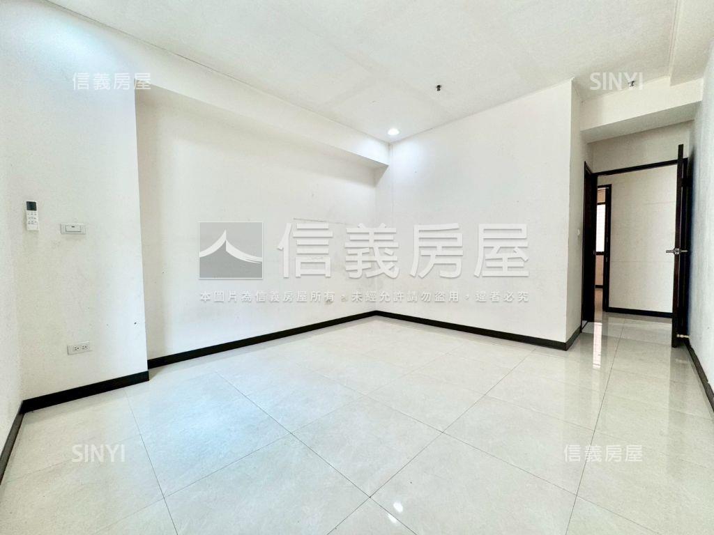 專任興大觀次頂樓三房平車房屋室內格局與周邊環境