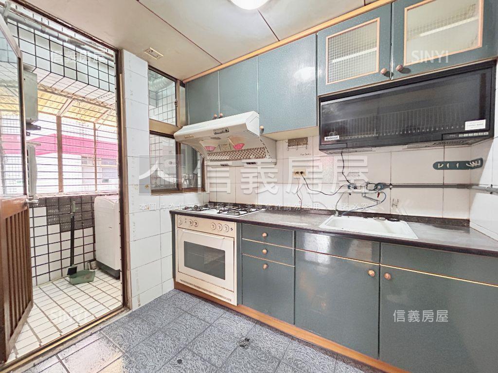 富綠旺。歐式古典美屋房屋室內格局與周邊環境