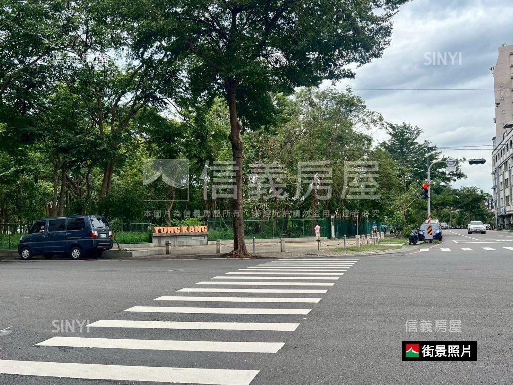 近探索公園三房平車房屋室內格局與周邊環境