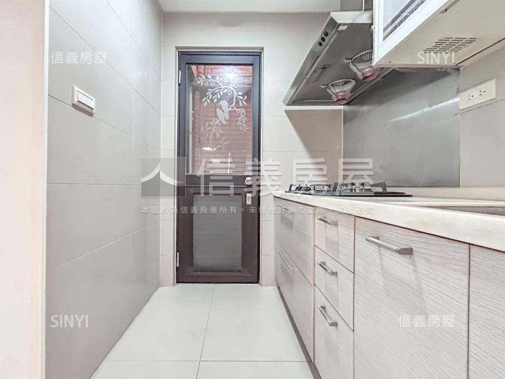 長堤溫馨舒適兩房房屋室內格局與周邊環境