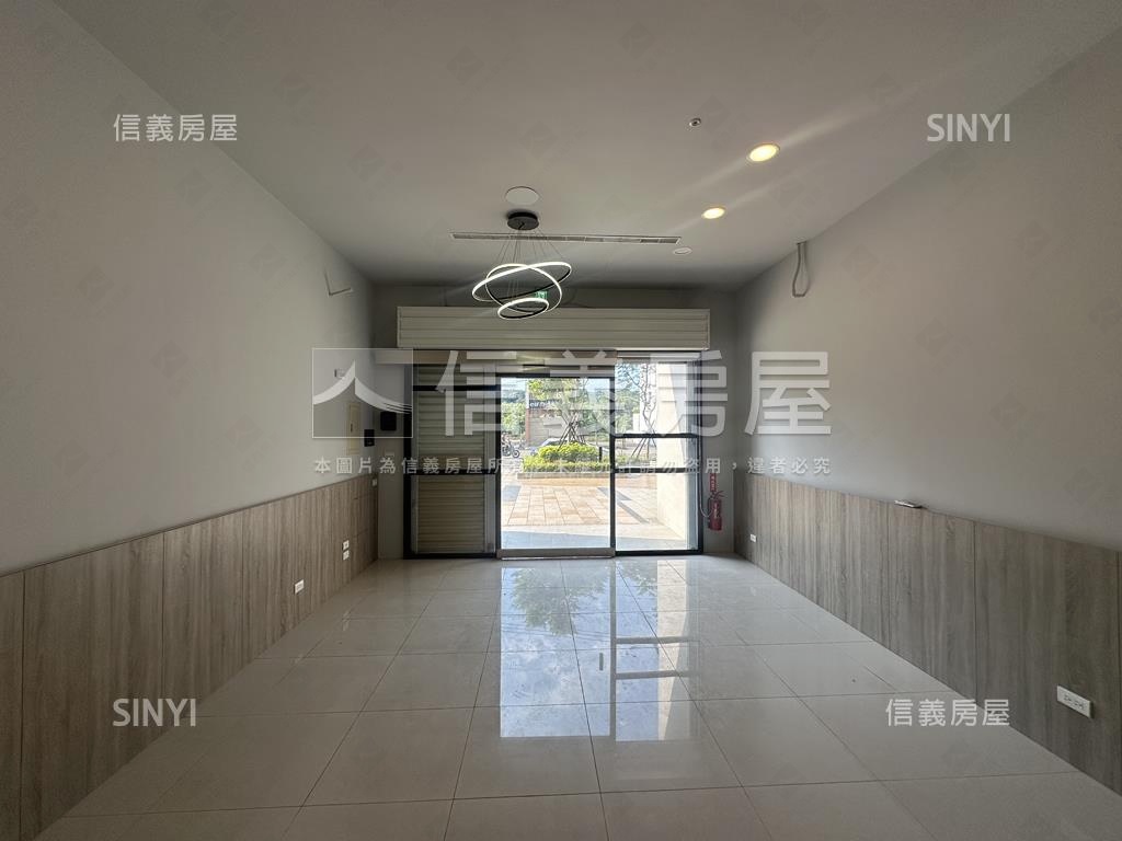 新農街鴻灃越裝潢店面房屋室內格局與周邊環境