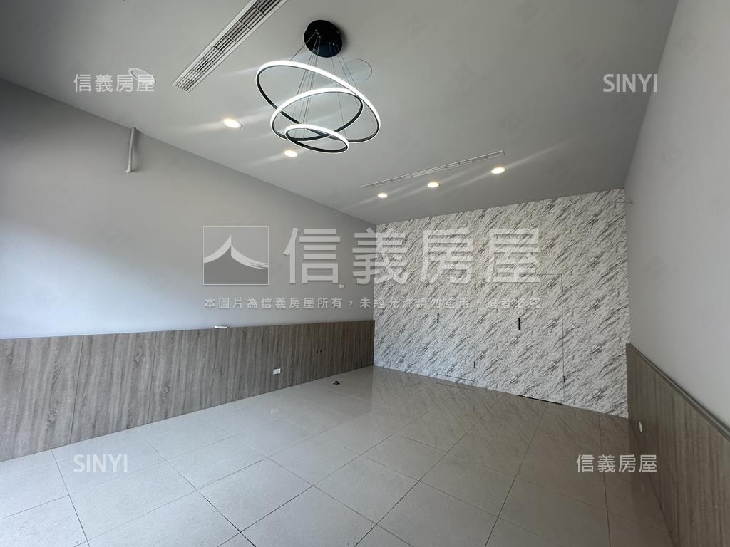 新農街鴻灃越裝潢店面房屋室內格局與周邊環境