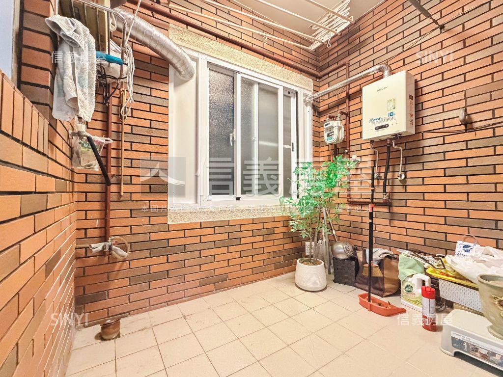 日光｜綠景庭園三房平車房屋室內格局與周邊環境