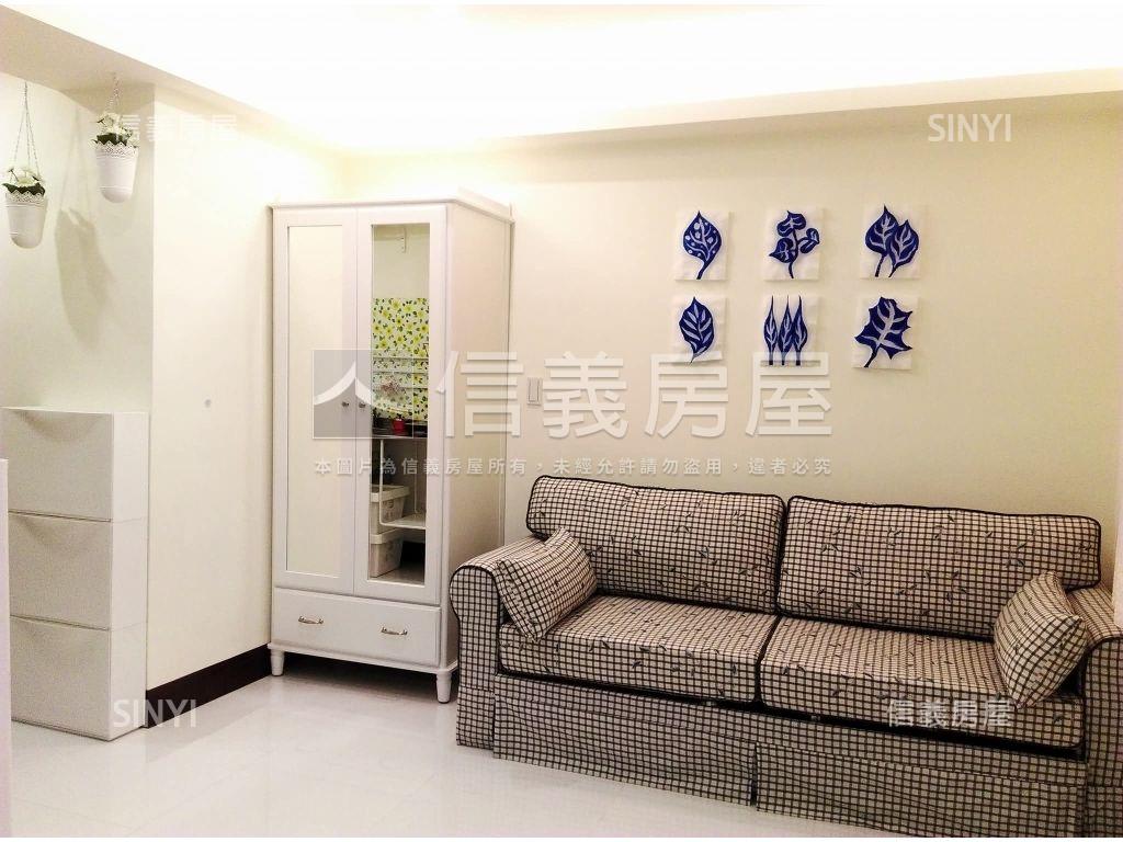 新埔捷運美裝二樓房屋室內格局與周邊環境