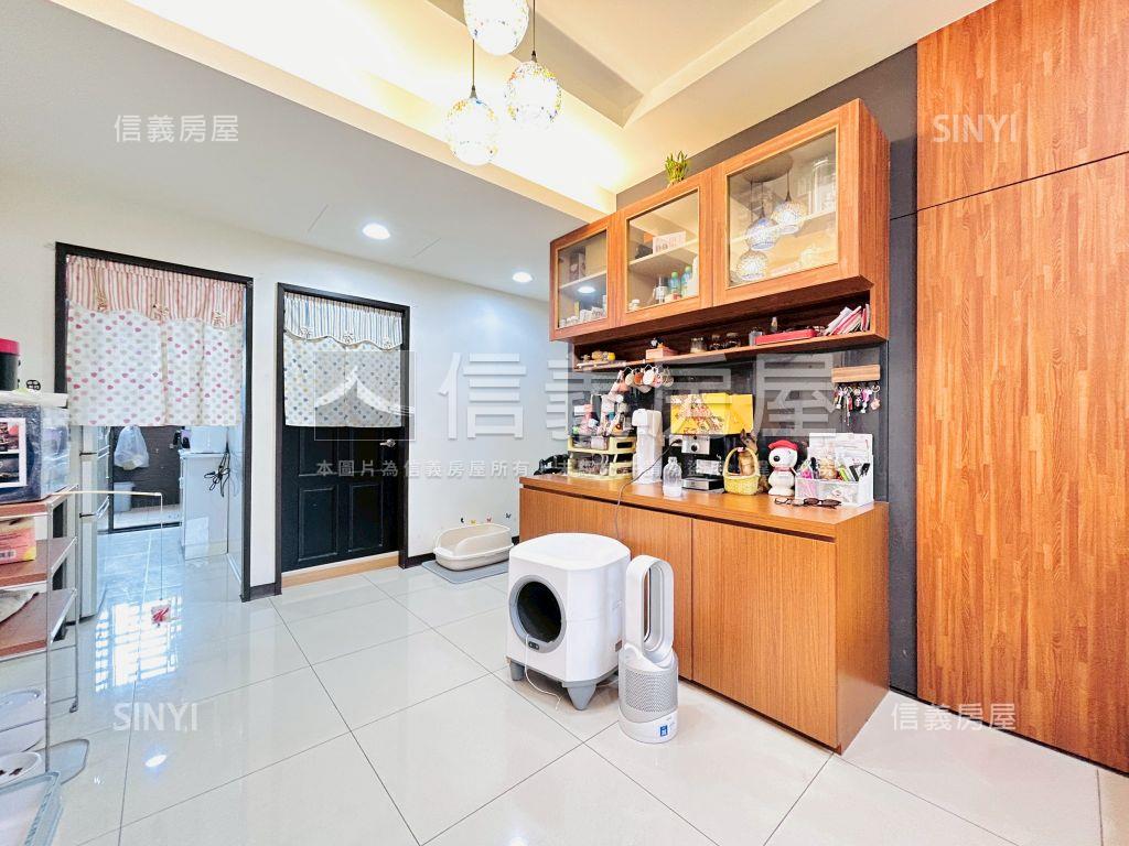 屋況美價格美！！要看要快房屋室內格局與周邊環境