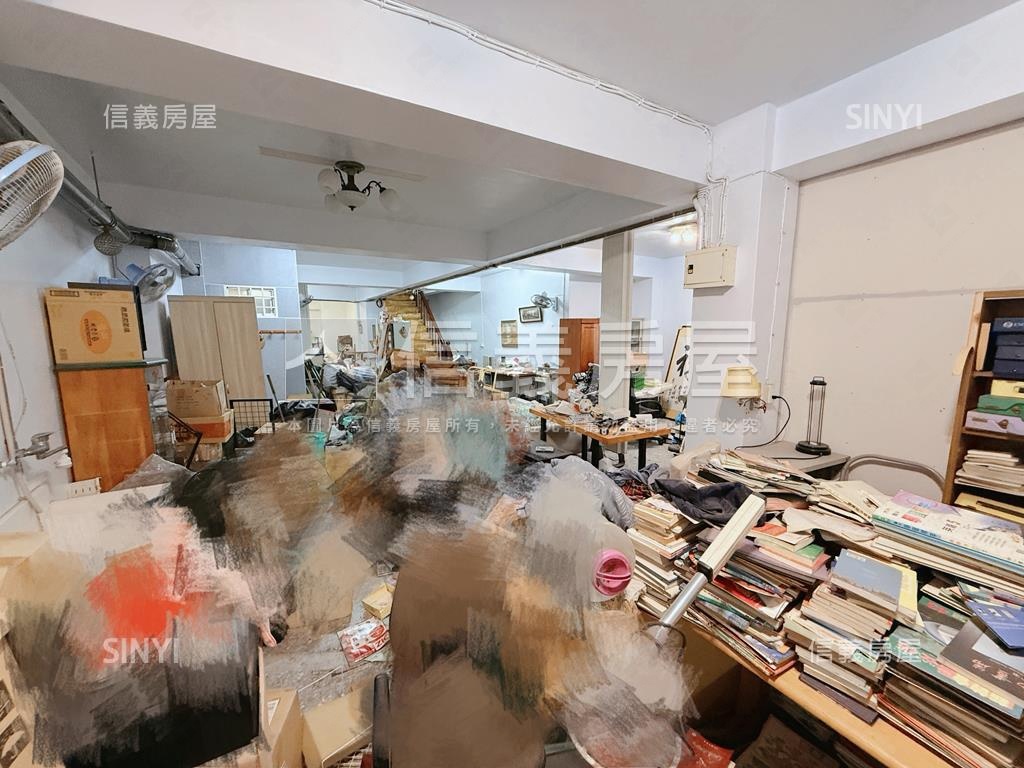 太平近中山路熱鬧金樓店房屋室內格局與周邊環境