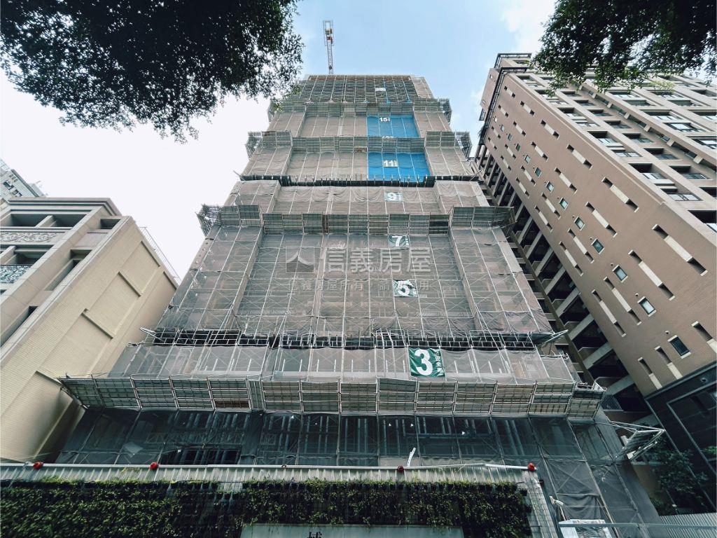 西區博星ＭＡＮＳＩＯＮ房屋室內格局與周邊環境