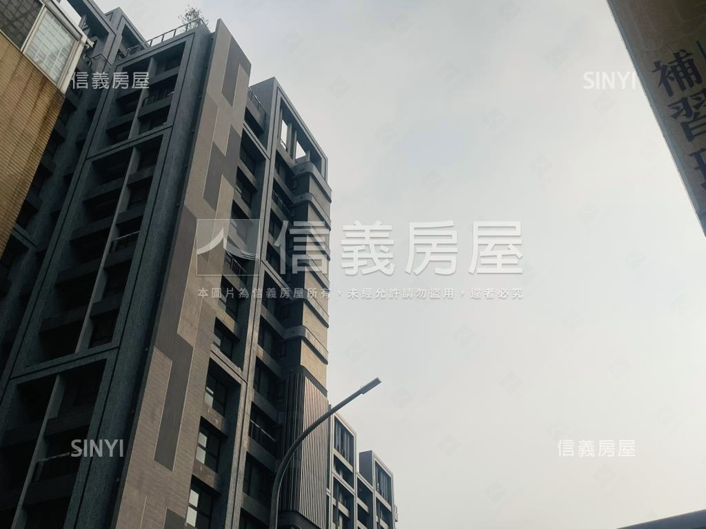 順天緮華平轉高樓Ｃ９來問房屋室內格局與周邊環境