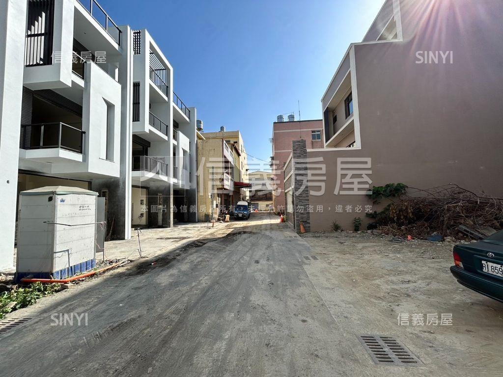 近彰化市稀有方正美地房屋室內格局與周邊環境