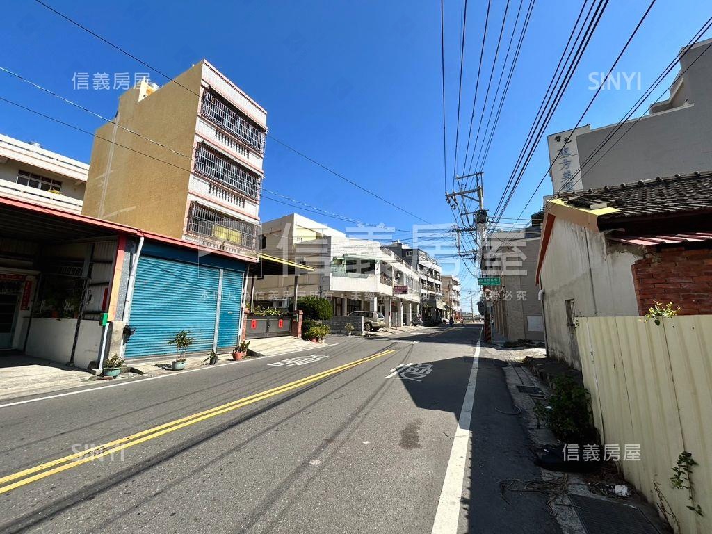 近彰化市稀有方正美地房屋室內格局與周邊環境