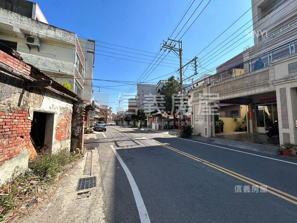 近彰化市稀有方正美地房屋室內格局與周邊環境