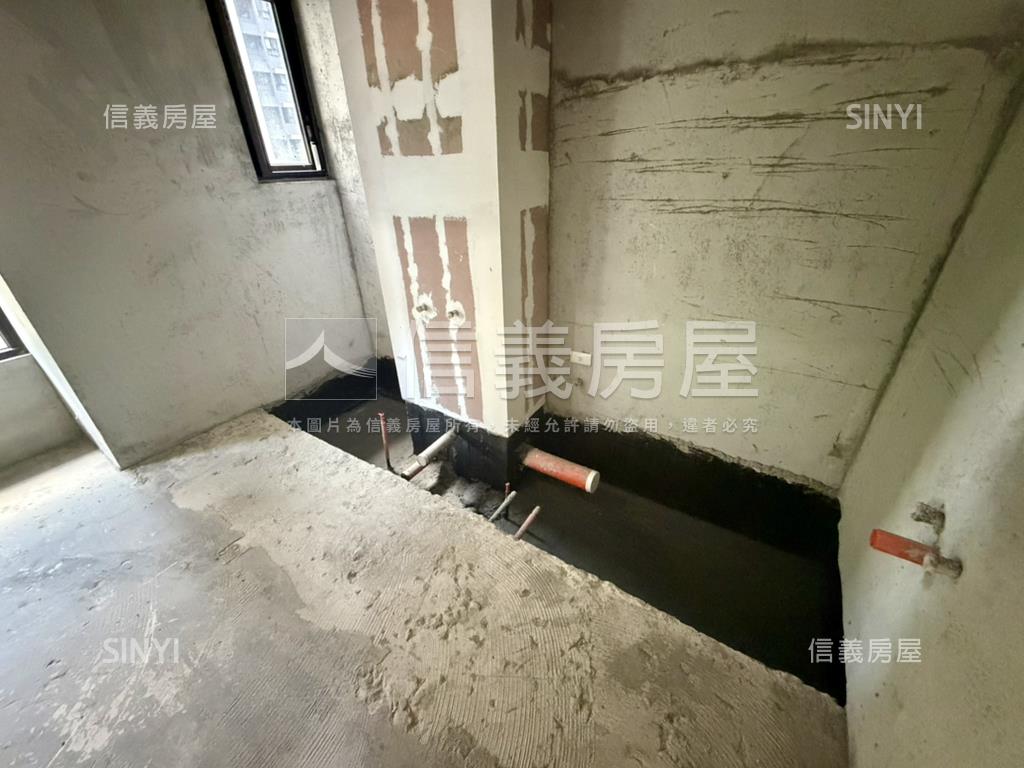 ｛帝景５｝毛胚屋自由規劃房屋室內格局與周邊環境