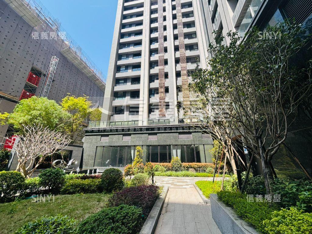 ｛帝景５｝毛胚屋自由規劃房屋室內格局與周邊環境