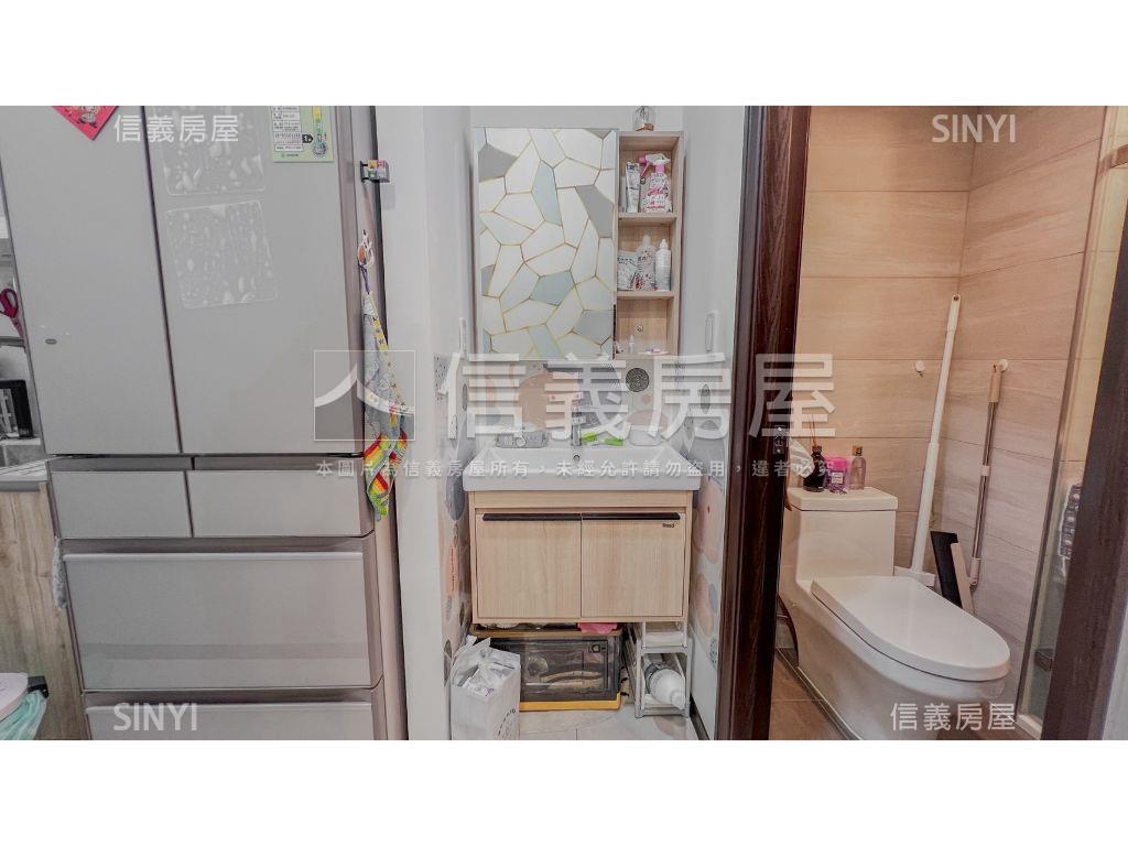 白天鵝稀有裝潢美三房平車房屋室內格局與周邊環境