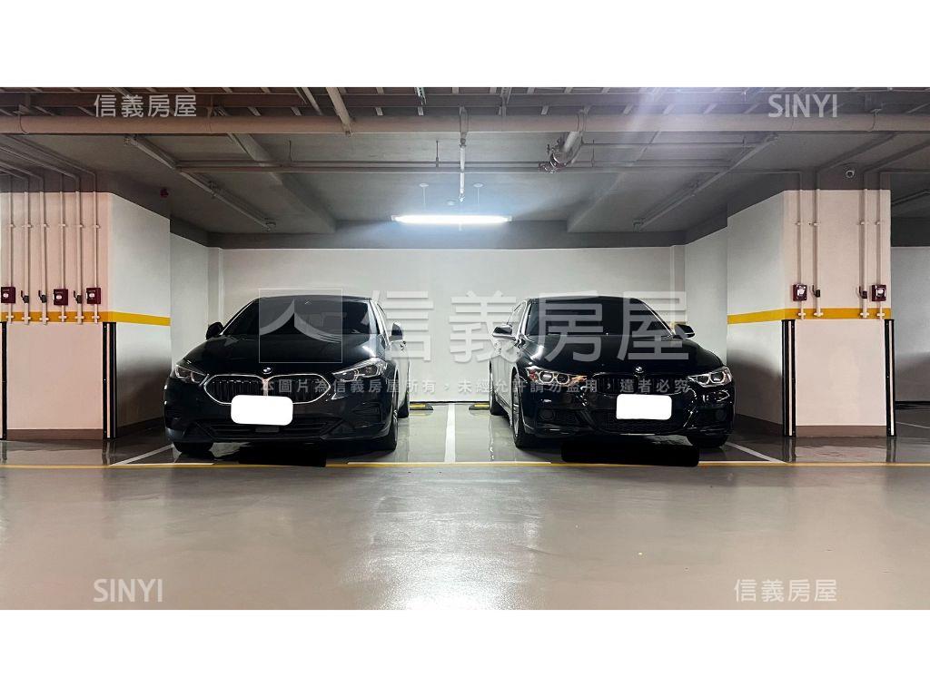 白天鵝稀有裝潢美三房平車房屋室內格局與周邊環境