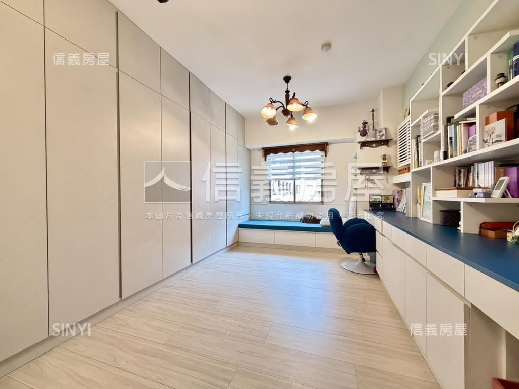 桂冠歐洲大三房平車房屋室內格局與周邊環境