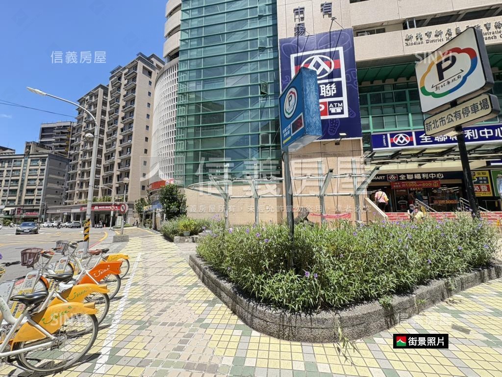 新店安康電梯大空間附車位房屋室內格局與周邊環境