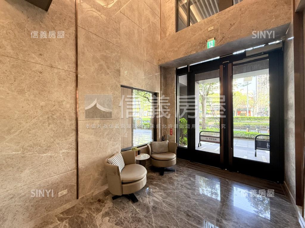 文化中心旁景觀兩房車位房屋室內格局與周邊環境