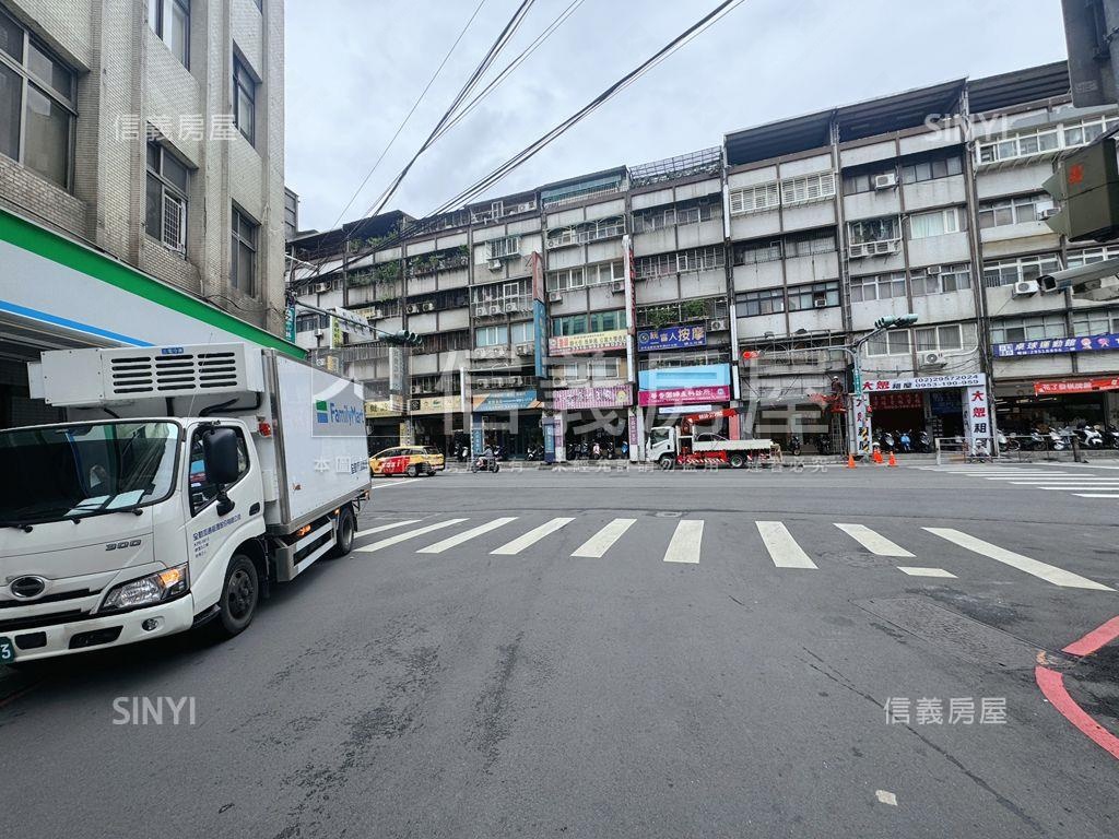 近板新捷運公寓三樓房屋室內格局與周邊環境