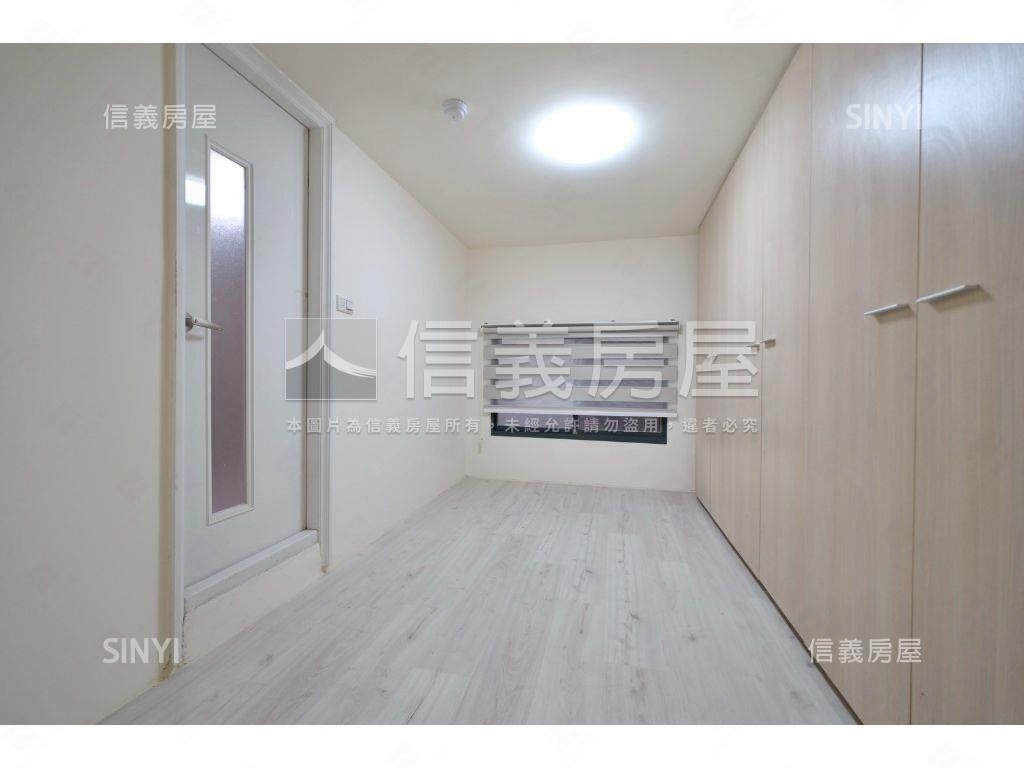 文心豐樂精緻裝潢平面車位房屋室內格局與周邊環境