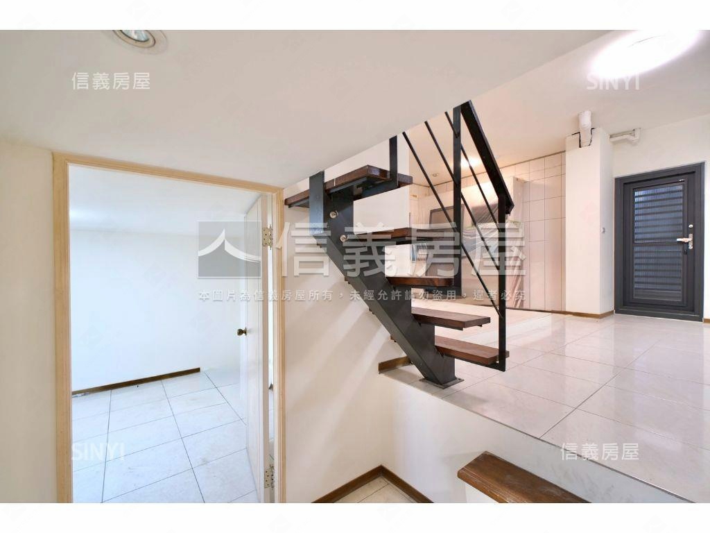 文心豐樂精緻裝潢平面車位房屋室內格局與周邊環境