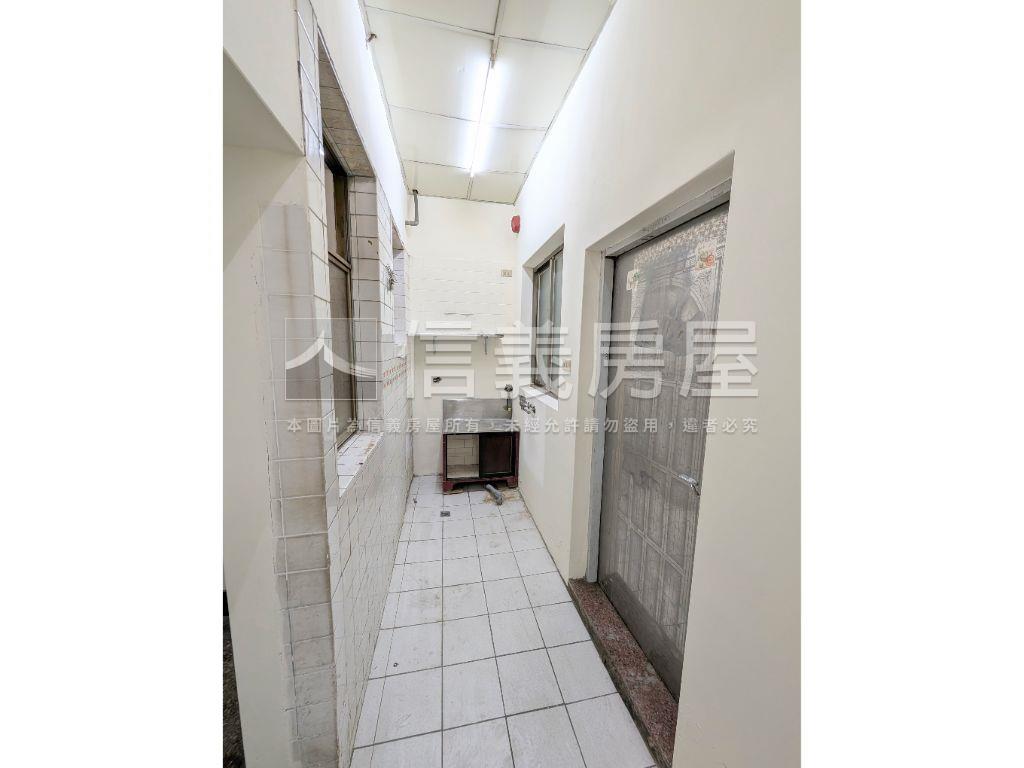 【開門見公園】店辦一樓房屋室內格局與周邊環境