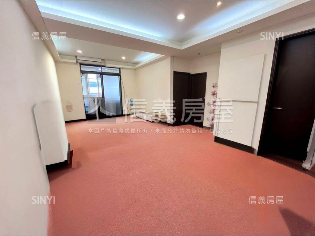 南京捷運附近電梯三房房屋室內格局與周邊環境