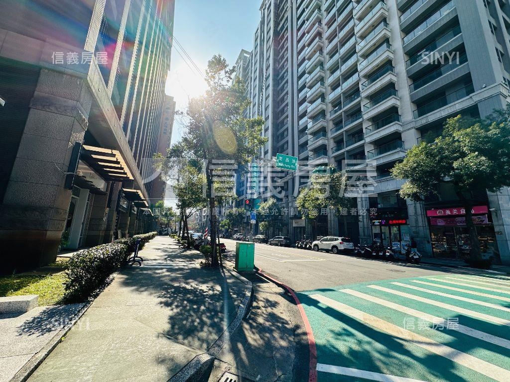 稀。南崁面寬店面。精華房屋室內格局與周邊環境