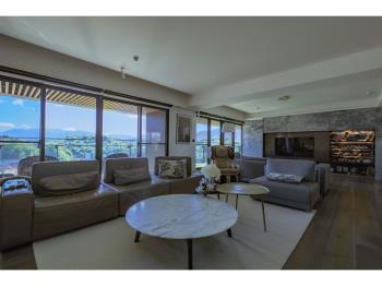 霞明玉映Ω映東騰