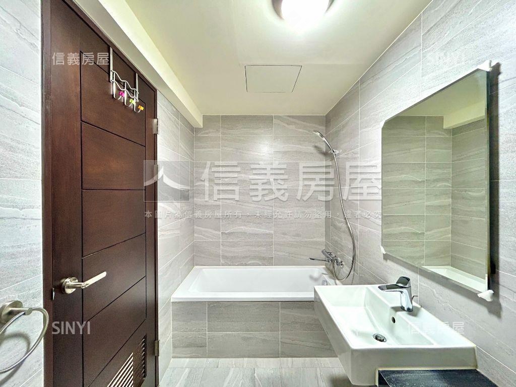 榮耀西門經典八樓房屋室內格局與周邊環境