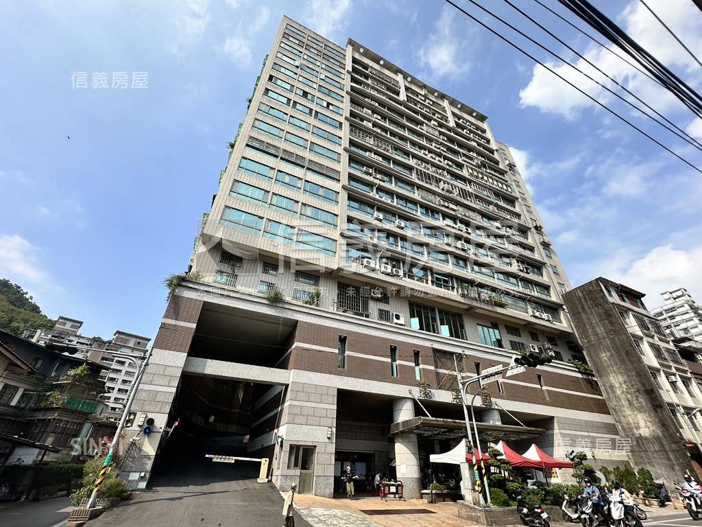夢享國大空間吉品加車位房屋室內格局與周邊環境