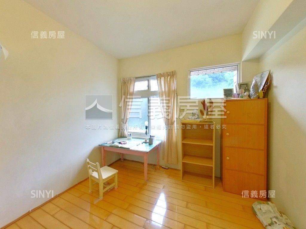 四面採光獨戶電梯三房房屋室內格局與周邊環境