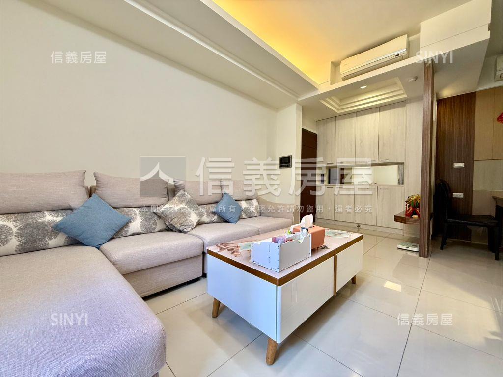 新店優質電梯三房車位房屋室內格局與周邊環境