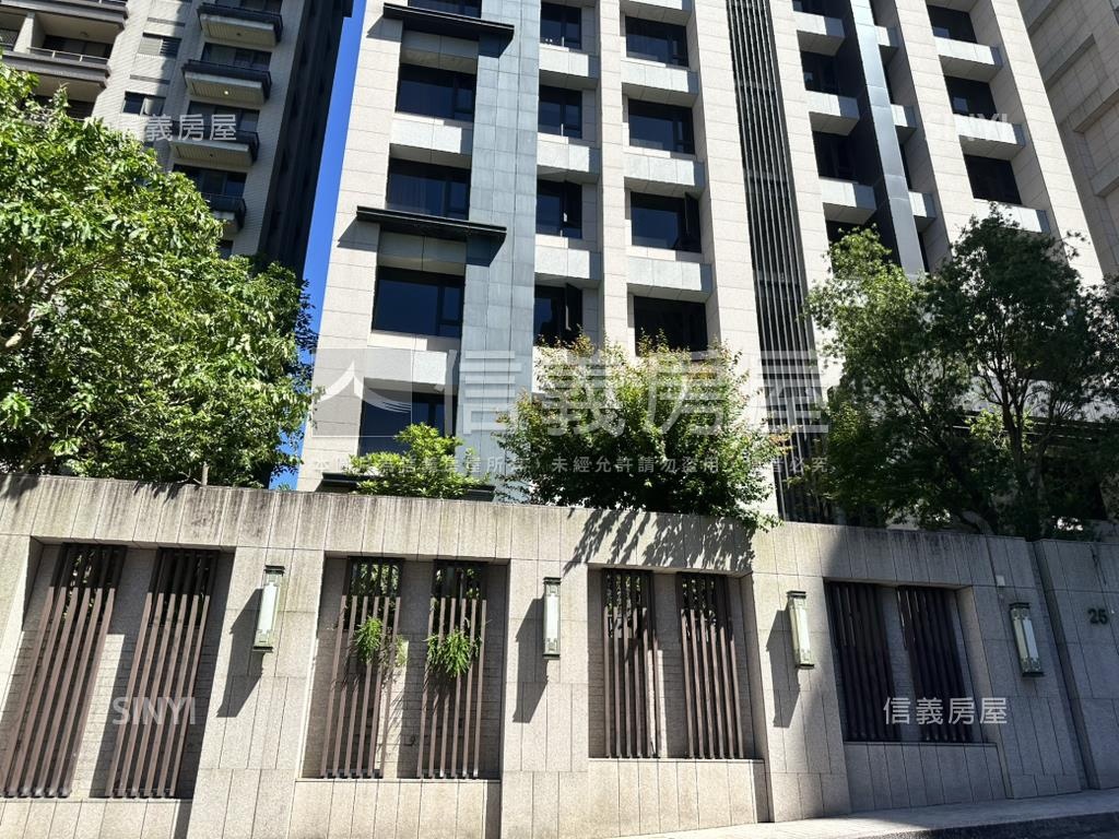 大文山興隆美景附車位房屋室內格局與周邊環境