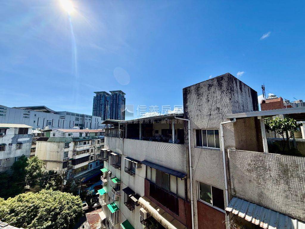 福園街三面採光美宅房屋室內格局與周邊環境