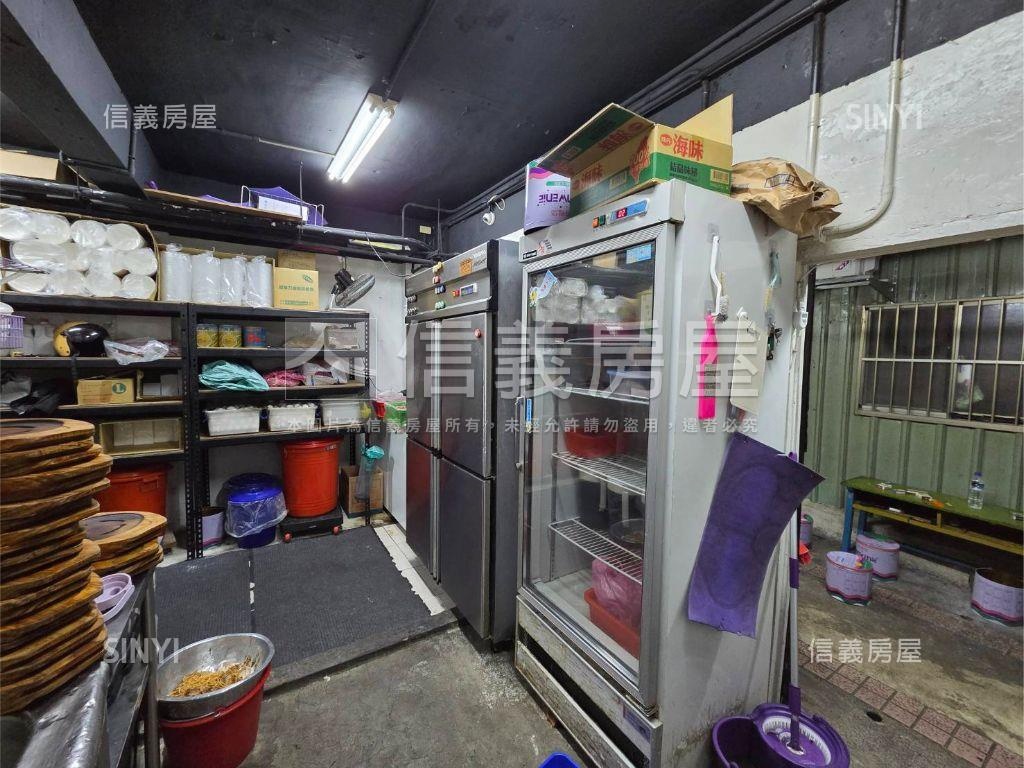 近捷運四維新埔黃金店舖房屋室內格局與周邊環境