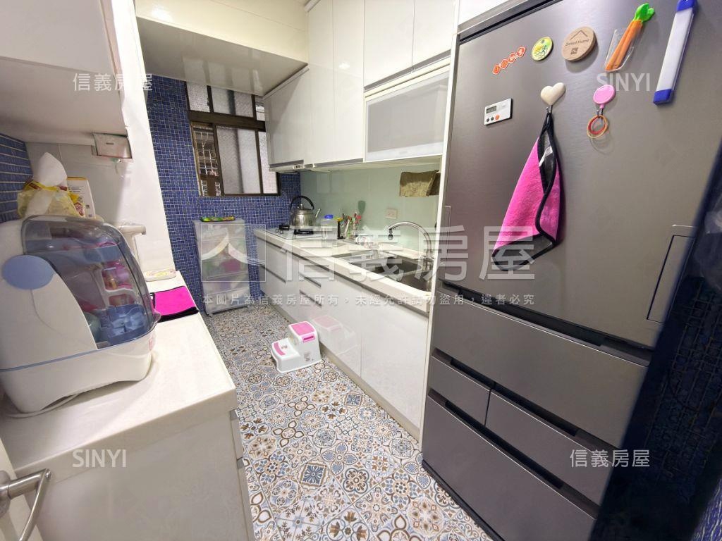 秀朗～學區～優質美寓３樓房屋室內格局與周邊環境