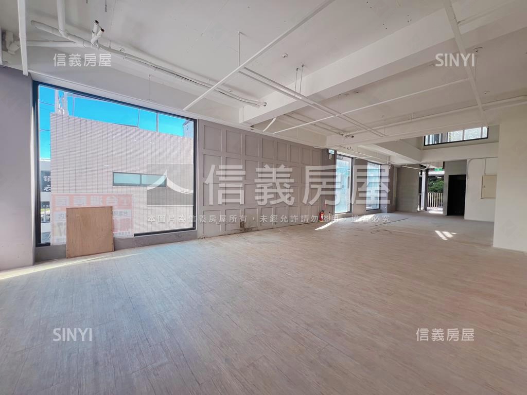 獨立地號捷運金店面房屋室內格局與周邊環境