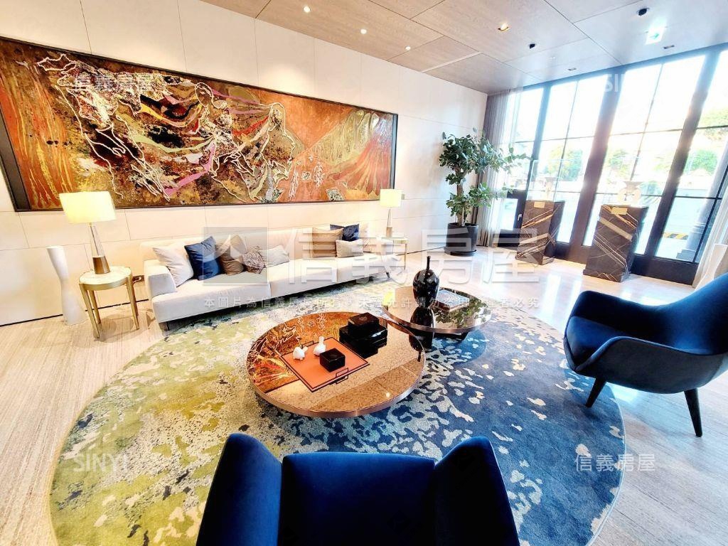 冠德羅斯福邊間角窗店面房屋室內格局與周邊環境