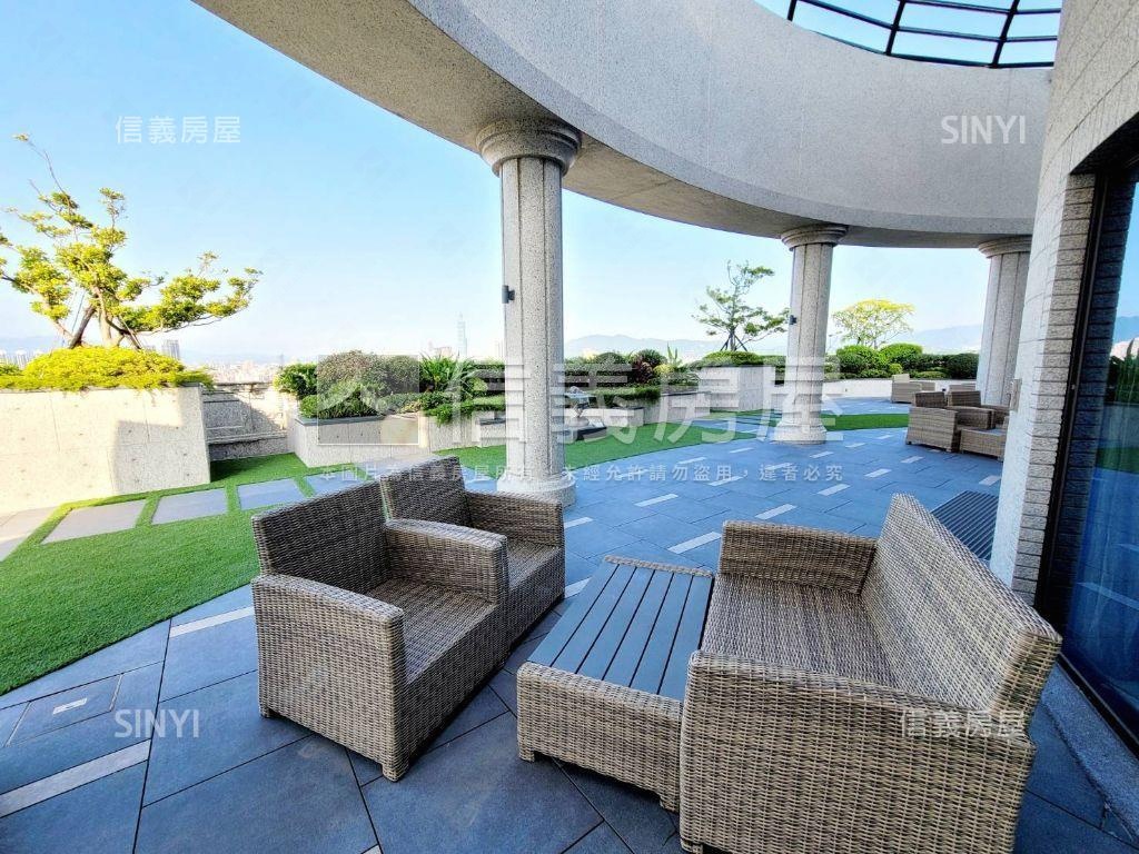 冠德羅斯福邊間角窗店面房屋室內格局與周邊環境