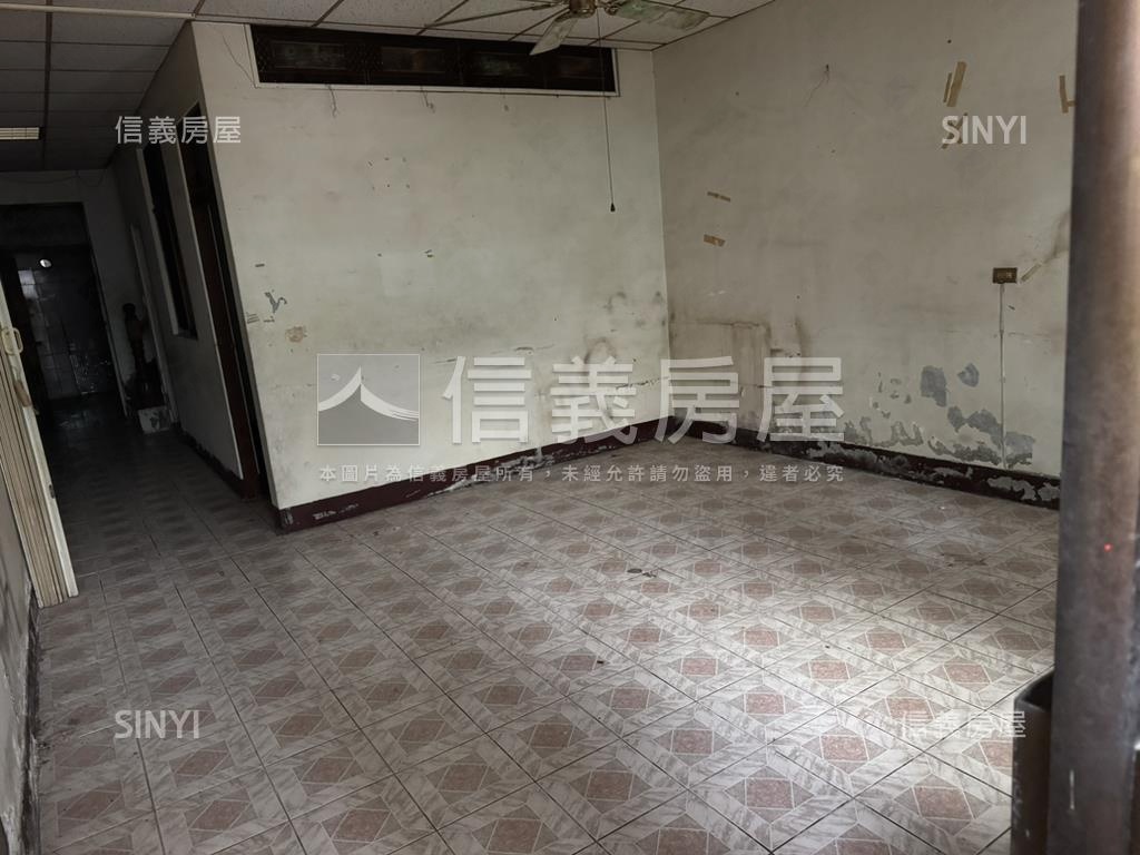太平中山路透天房屋室內格局與周邊環境