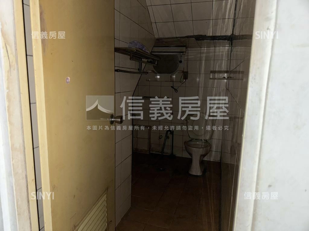 太平中山路透天房屋室內格局與周邊環境