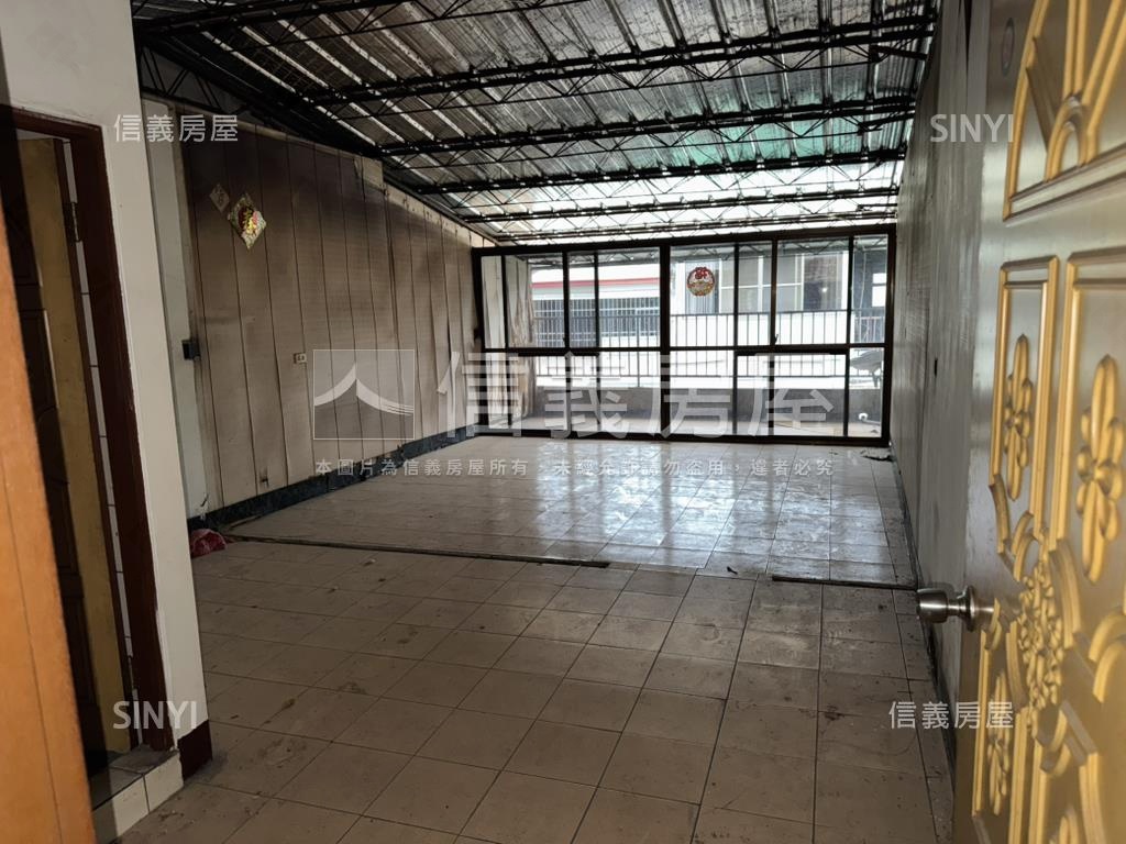 太平中山路透天房屋室內格局與周邊環境