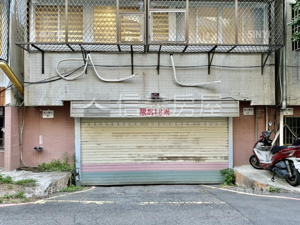 幸福華廈ＮＥＷ三房平車房屋室內格局與周邊環境