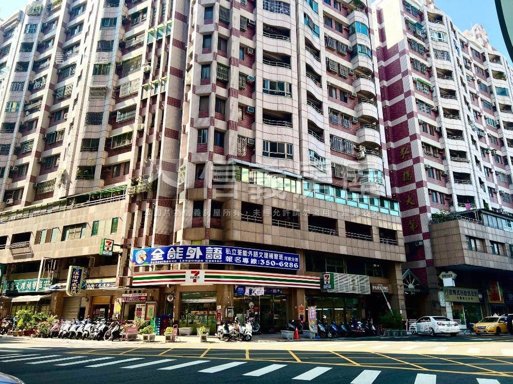 河堤朝南收租金店面房屋室內格局與周邊環境