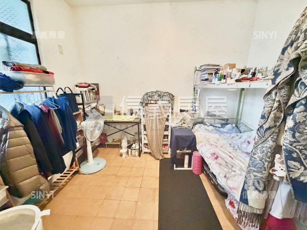 區公所方正通風美屋房屋室內格局與周邊環境