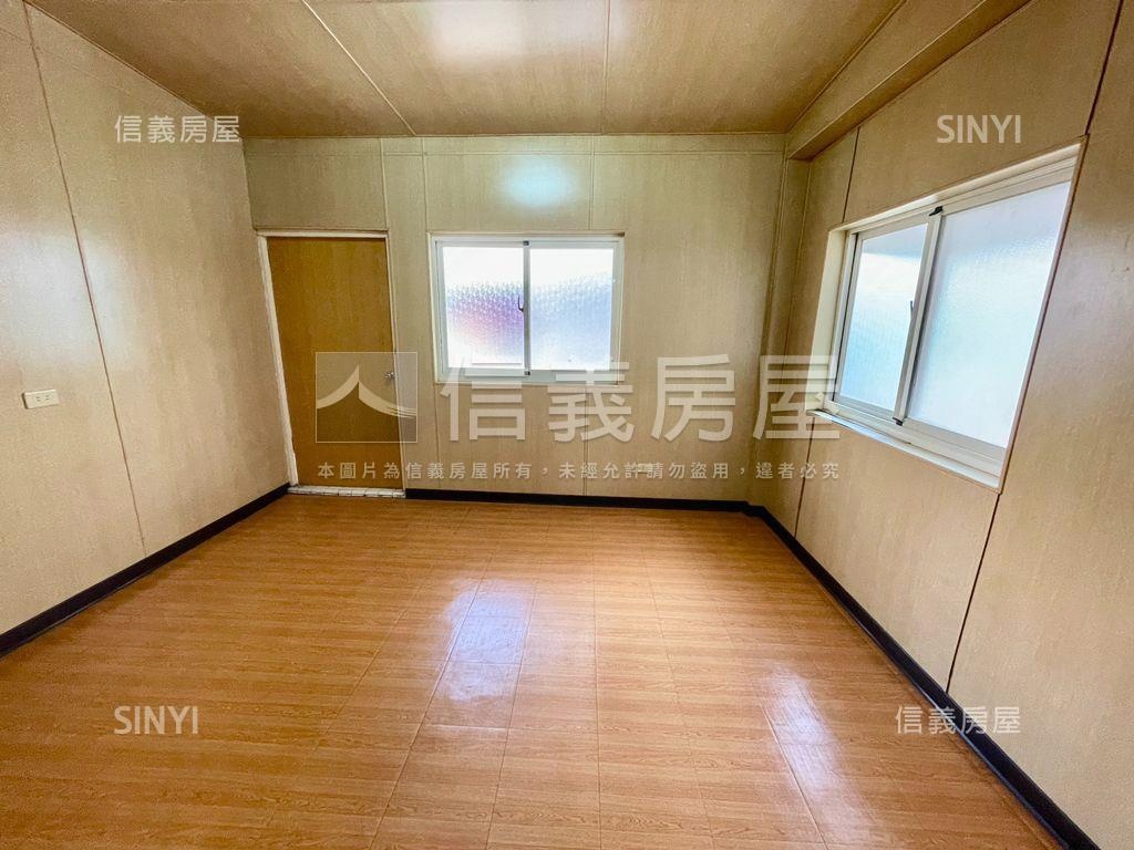 文化中心面寬車墅房屋室內格局與周邊環境
