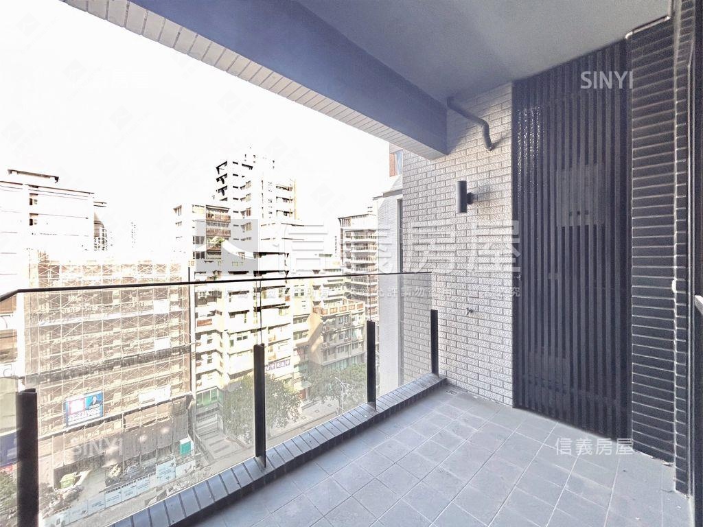 高鐵大硯九＋１美感大三房房屋室內格局與周邊環境