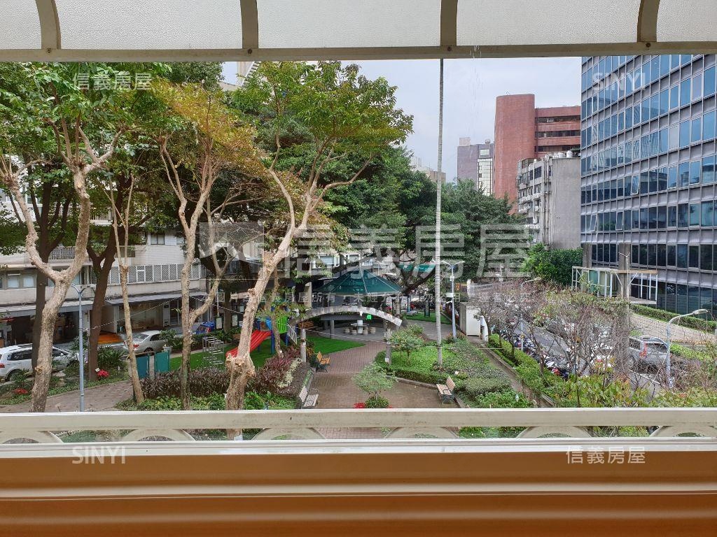 ㊣公園景緻有管理附車位房屋室內格局與周邊環境