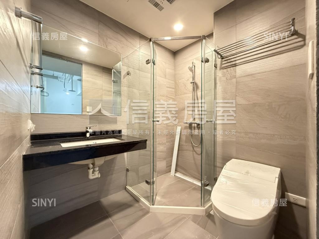 ［新］副都心炎洲精品豪宅房屋室內格局與周邊環境